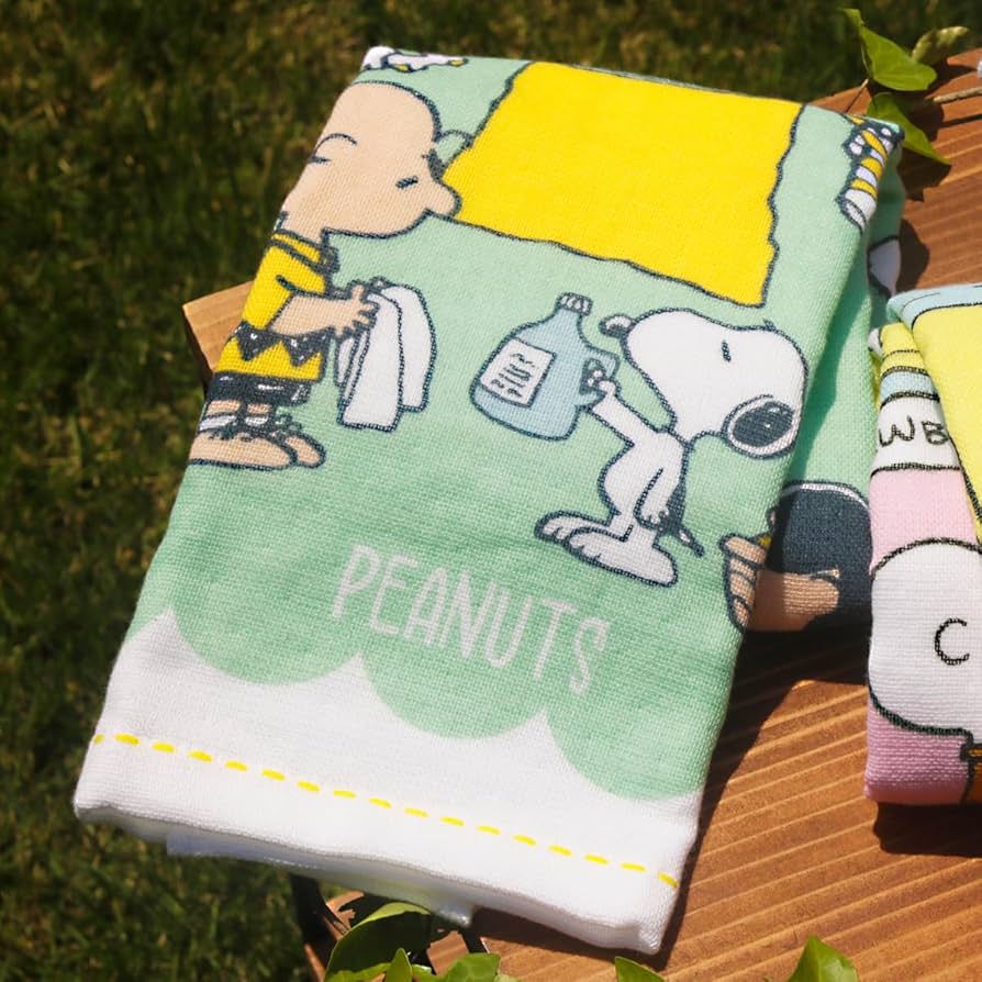 スヌーピーフェイスタオル スヌーピー フェイスタオル ピーナッツギャング レッド 西川