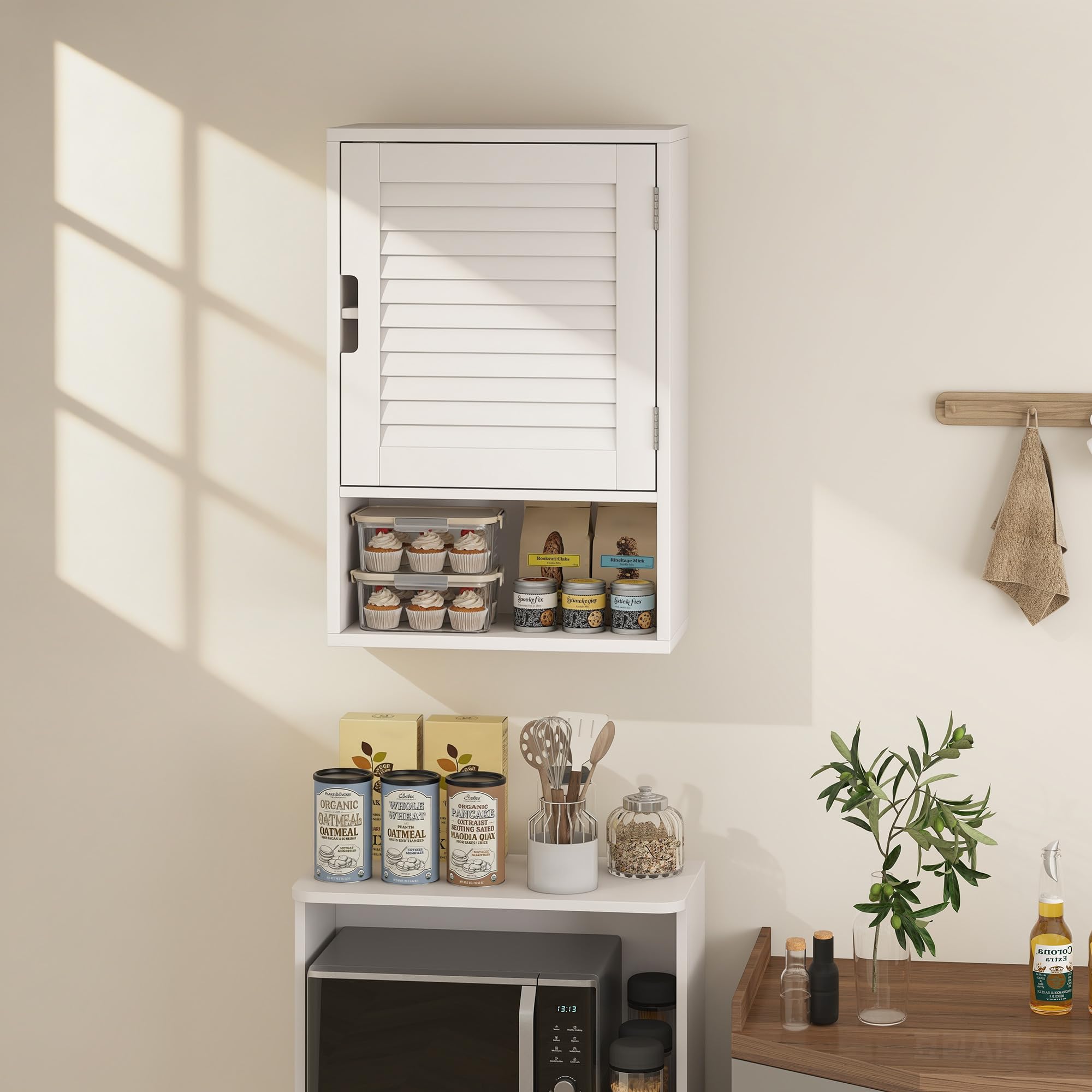 HOMCOM Armoire Murale de Salle de Bain, Meuble de Rangement Suspendu pour Salle de Bains avec Porte à Lattes, étagère réglable et Compartiment Ouvert, Meuble WC Suspendu, 40x20x60cm, Blanc