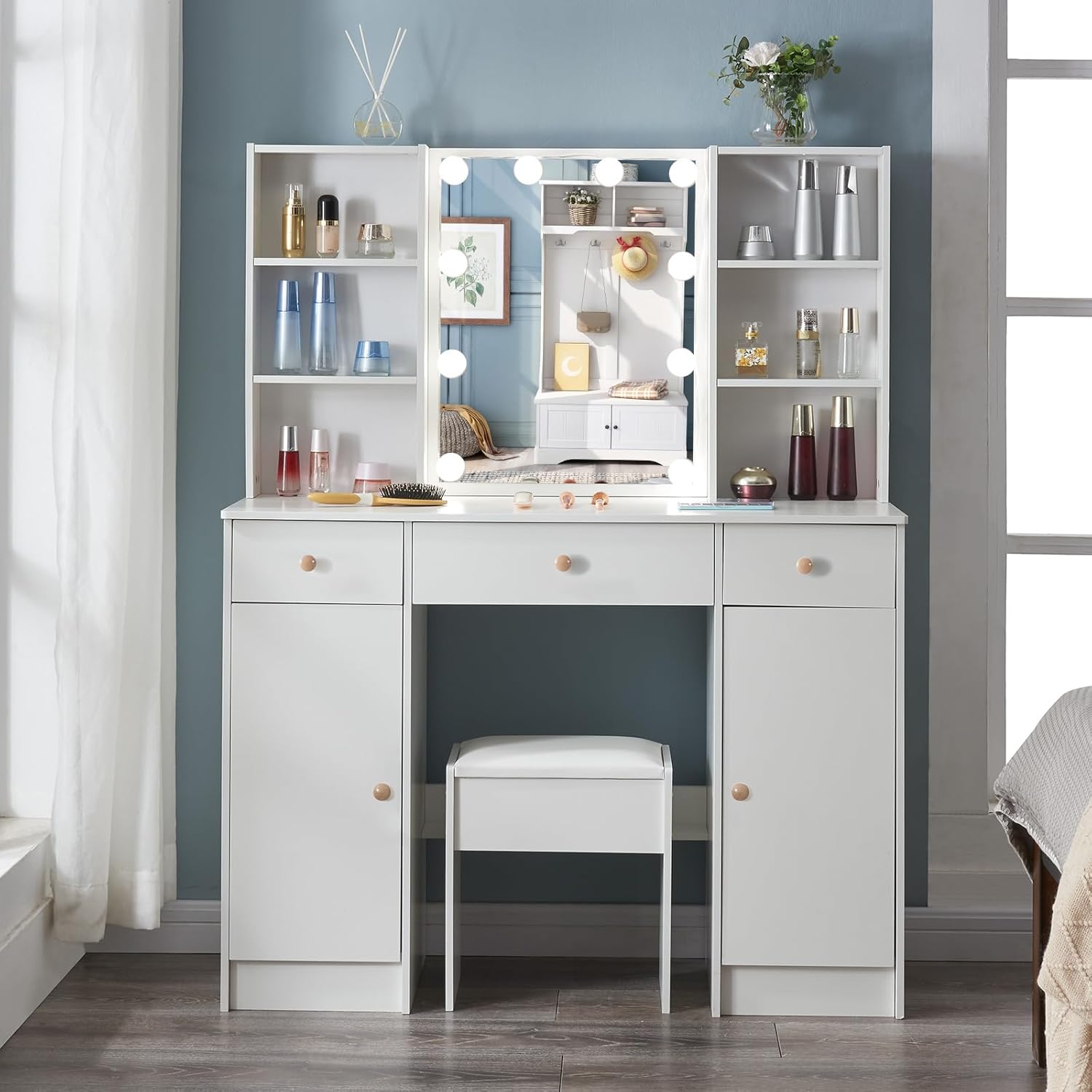 Vanity Desk with Mirror and Lights, Makeup Vanity with 3 Storage Drawer, Makeup Vanity Table for Cosmetics, Makeup Table Set, 3 Lighting Mode, Dressing Table for Bedroom