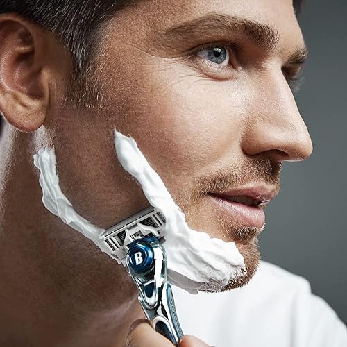 Miniatura 8 de Barbasol Ultra 6 Plus - Maquinilla de afeitar para hombre con 2 repuestos de cuchillas de afeitar (1 mango + 2 cartuchos), cuchillas de afeitar para