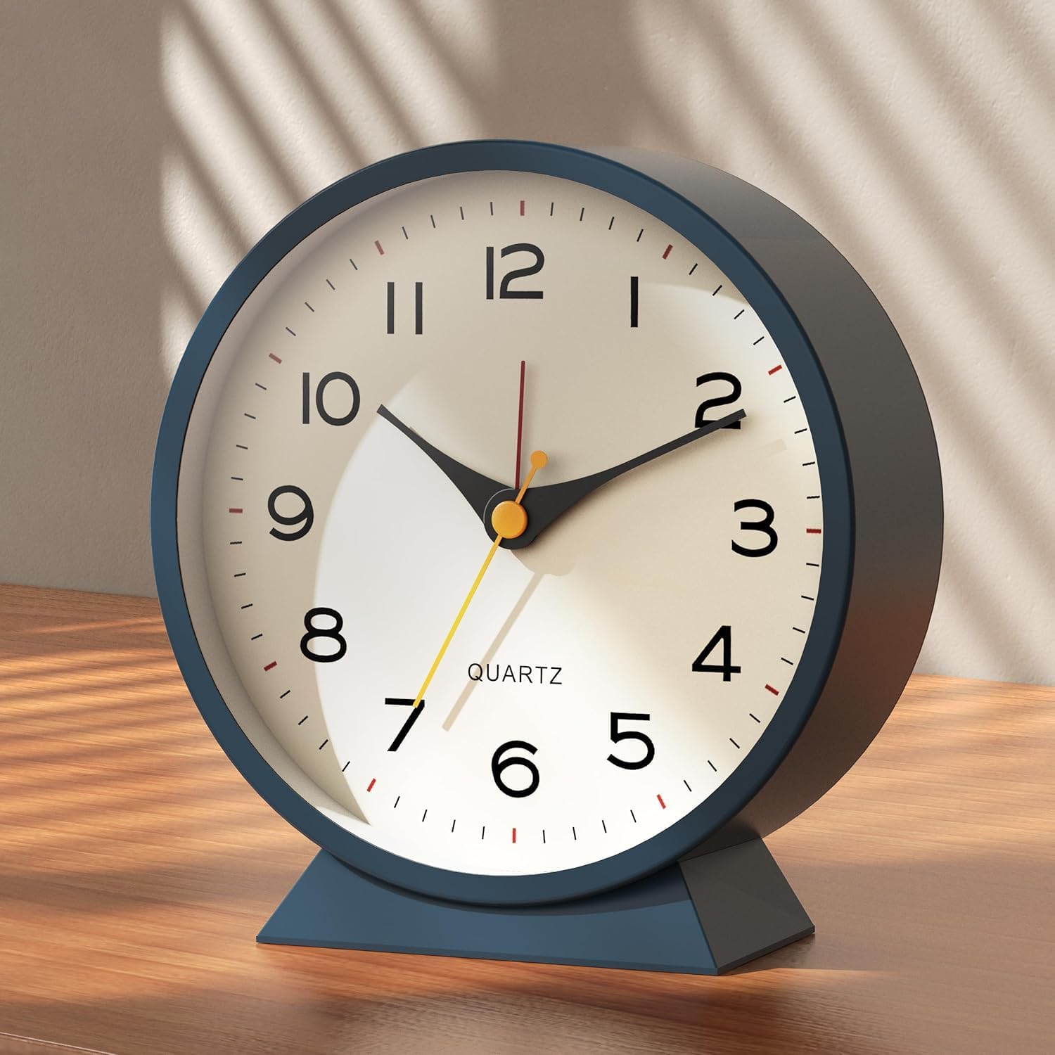 AERYS 4.5 inch Analog Alarm Clock with 1 Year Warranty, Retro Desk Clock Battery Operated,Slient Metal Table Clock with Light for Living Room Decor,Bedroom,Bedside (Navy Blue)