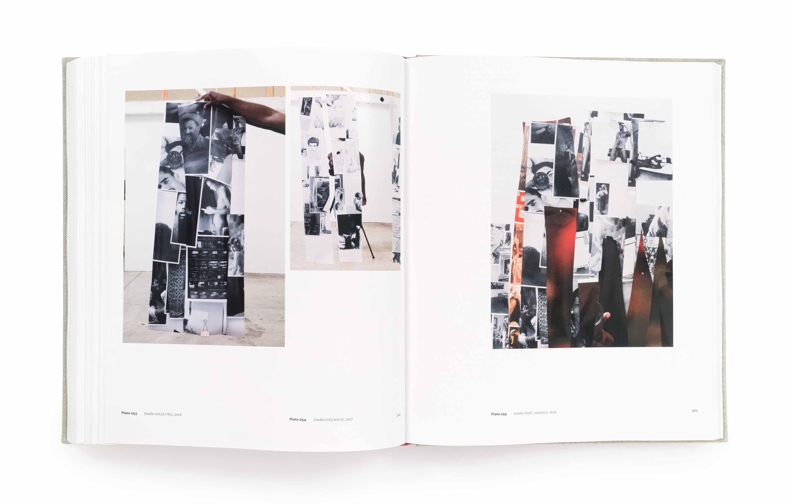Paul Mpagi Sepuya Dark Room A-Z /anglais