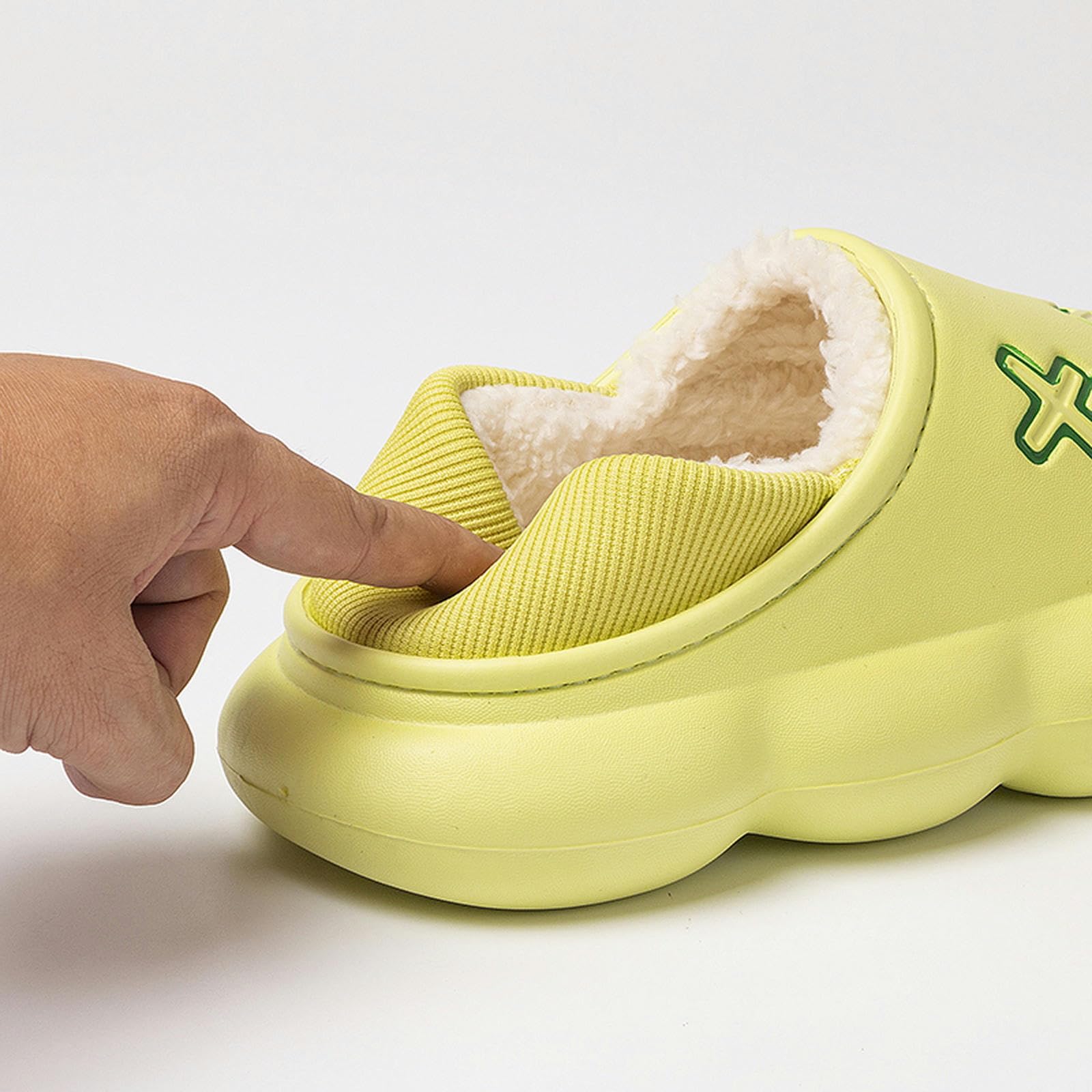 NOGRAX Pantofole Men Femmes Slippers Warm Plush Winter Home Indoor Cotton Shoes Non Slip Chunky Slippers Waterproof Slides