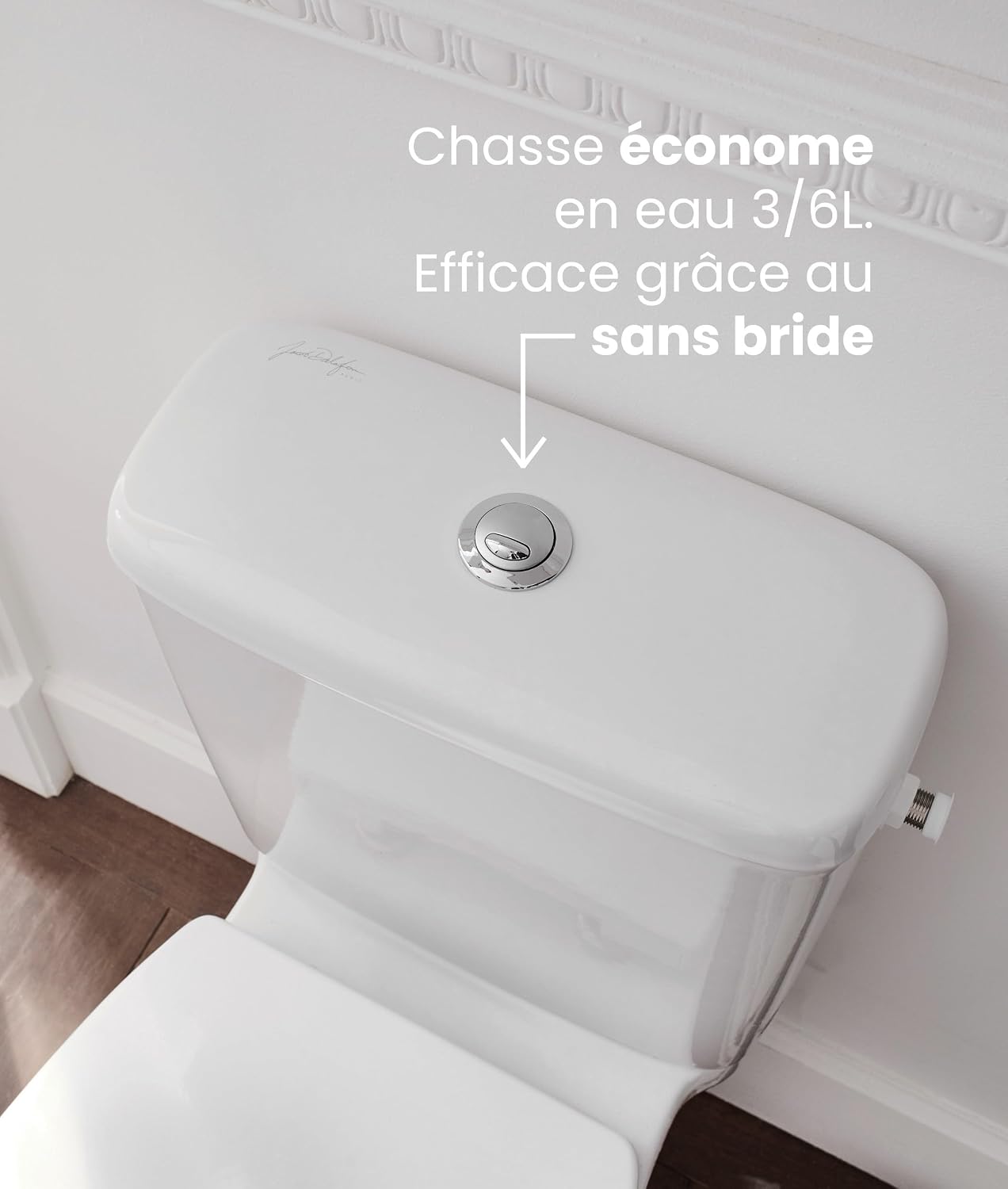 Détail du réservoir ajustable au mur et du design sans bride du WC Gaspard