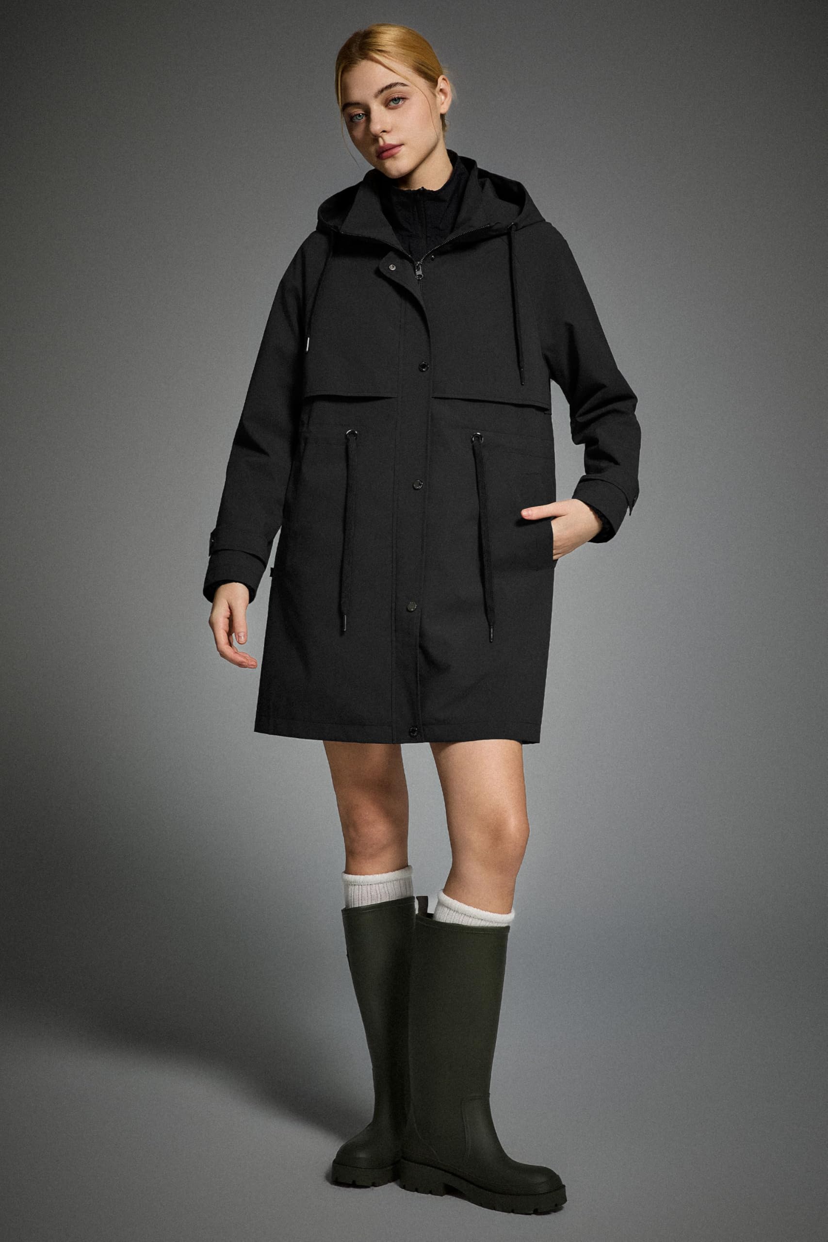 Orolay Femme Manteau Léger à Capuche Veste Imperméable et Coupe-vent D'extérieur