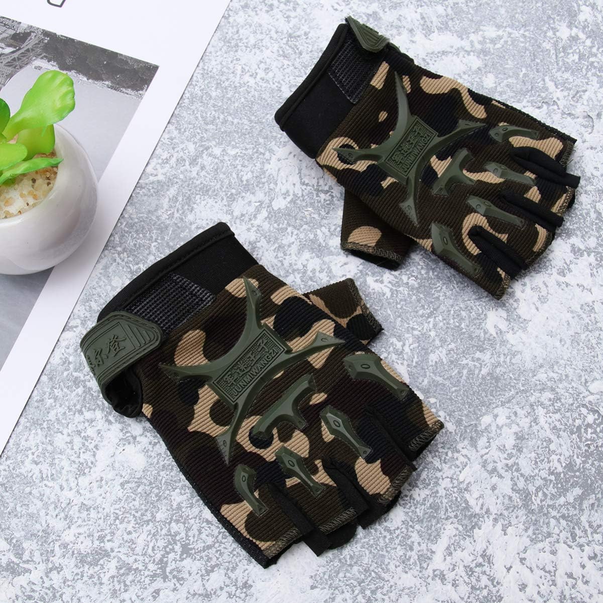LIOOBO 1 Pair Kids Sports Half Finger Mountain Climbing Gloves Cycling Gloves for Children Outdoor Army Green - Image 4