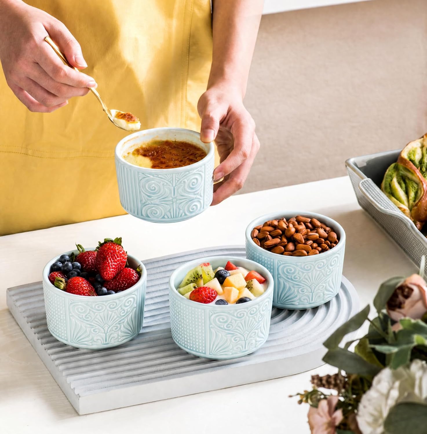 10 oz Embossed Ceramic Ramekins, Set of 4 for Creme Brulee