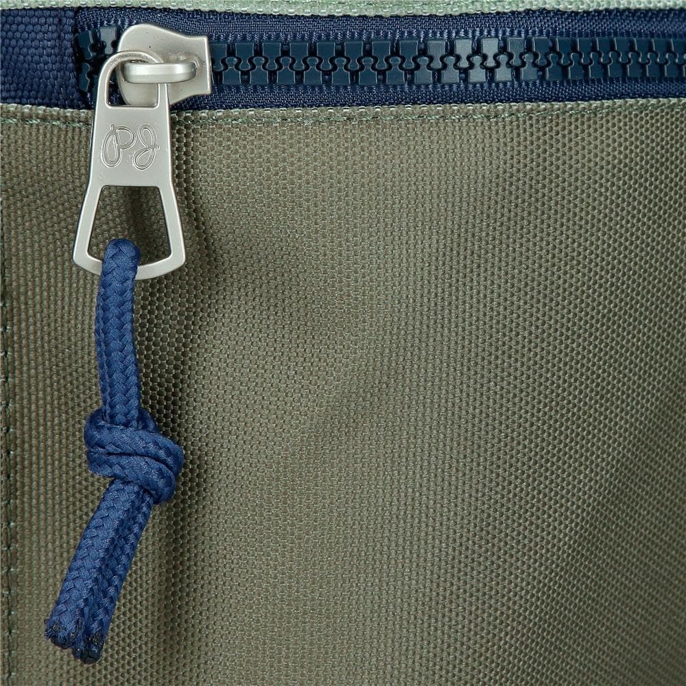 Pepe Jeans Arwyn Mochilas casual, antracita, khaki y azul portaordenador, varios compartimentos, fabricada en Poliéster con detalles en Piel Sintética, de Joumma Bags