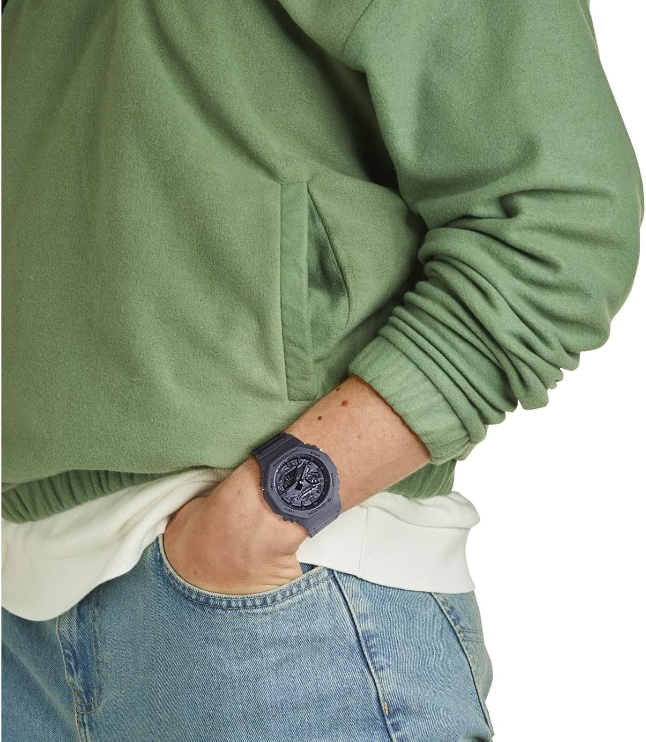 Casio Orologio Sportivo GA-2100CA-8AER Casio Orologio Sportivo GA-2100CA-8AER