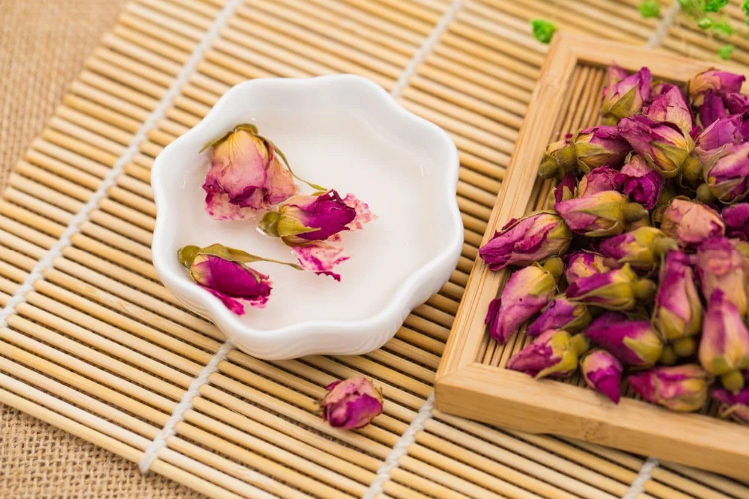 Sweet Post Dried Red Rosebud - Fragrant Red Rose Buds for Tea, Culinary Delights & DIY Crafts - 1LB Flower Floral 玫瑰花茶