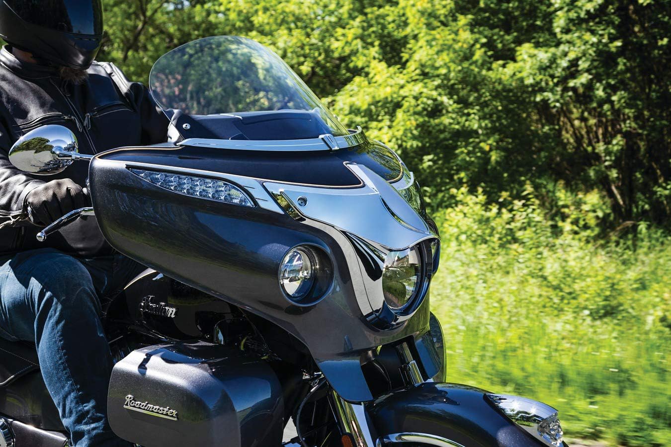 Kuryakyn 5621 Motorcycle Accent Accessory: Fairing Turn Signal Trim for 2014-19 Indian Motorcycles, Chrome, 1 Pair