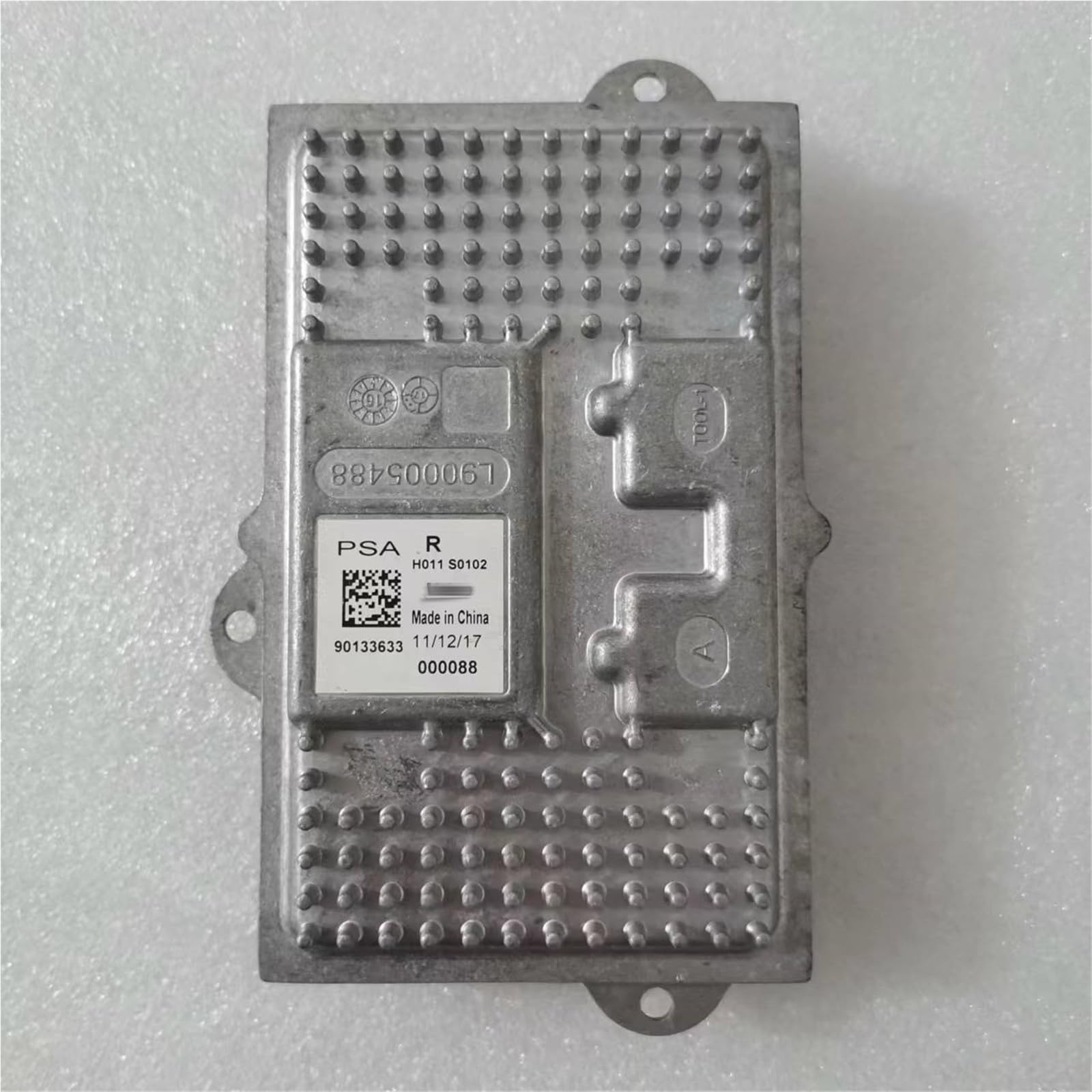 Rmwkrmogrf 90133633 Right 90133631 90133633 Suitable Headlight Ballast Control Unit Drive Auto Parts L90032783 1Pcs ﻿(90133633 Right)