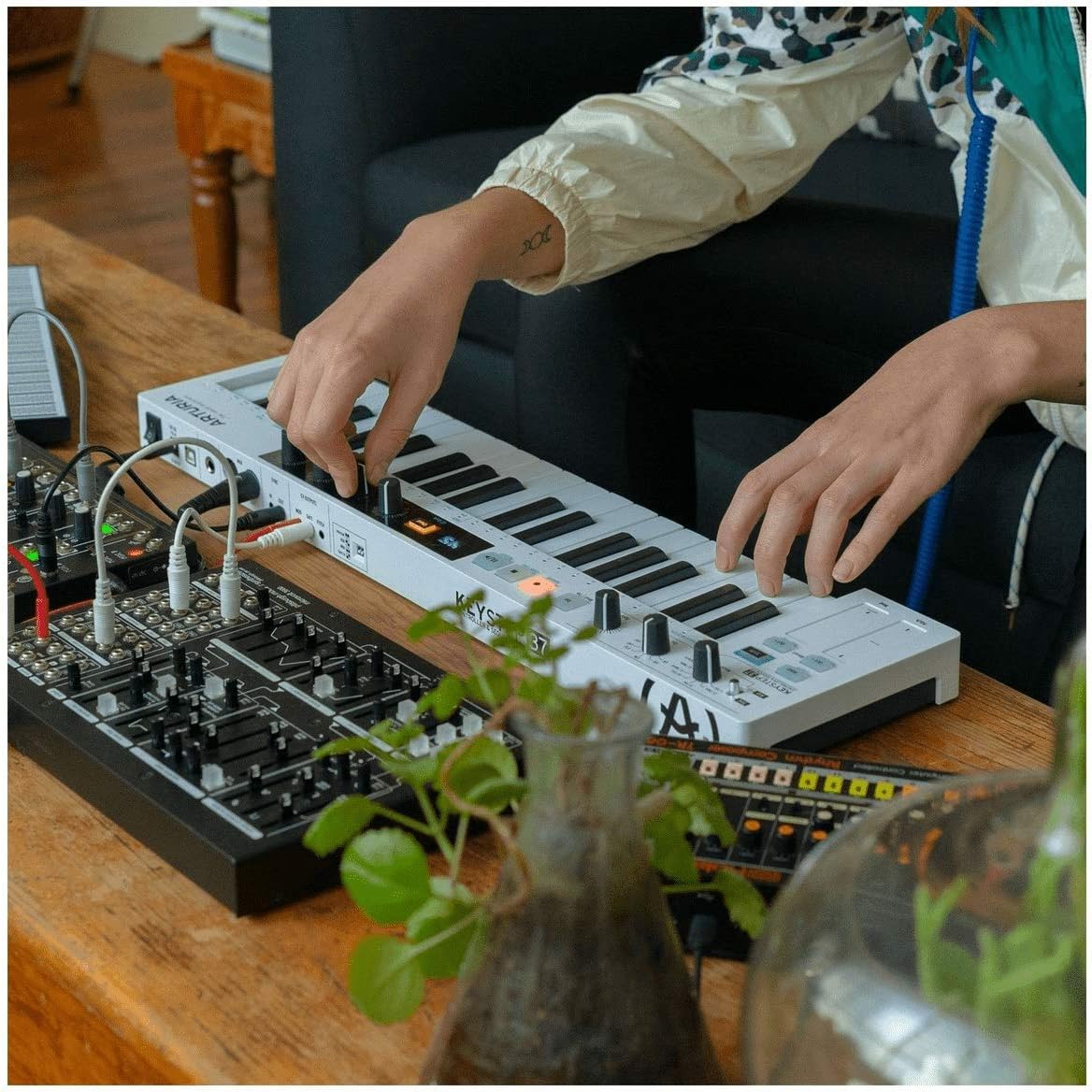 Arturia KeyStep 37 USB Midi Controller : Musical Instruments