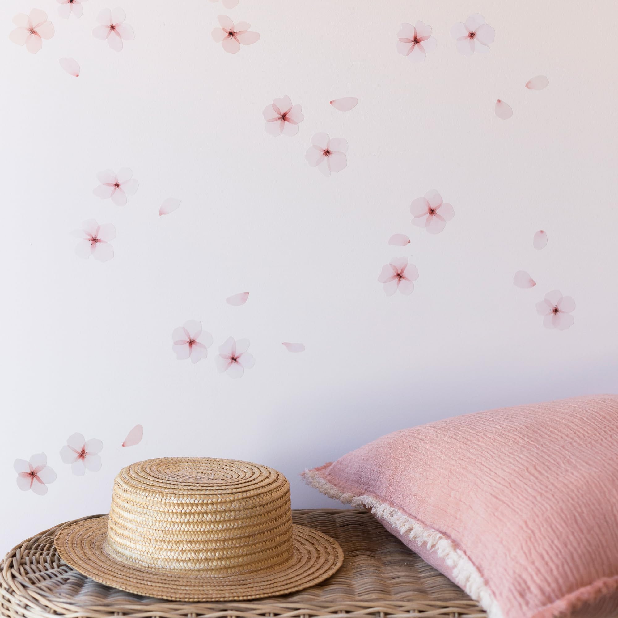 Pegatinas Pared Decorativas Flores Acuarela | 4 Láminas, 72 Flores y 60 Pétalos | Vinilo Adhesivo Pared | Efecto Papel Pintado | Cubre 6 m² | TRESXICS (Rosa)