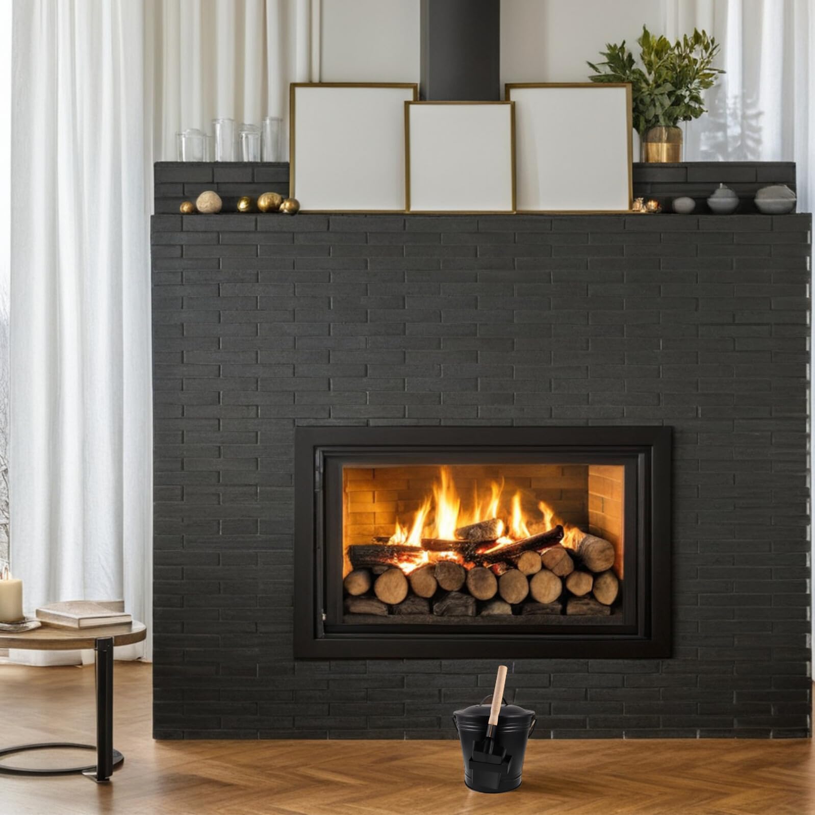 Set Secchio per Cenere in Metallo Nero con Coperchio e Pala Resistente al Calore, Contenitore ad Alta Capacità per Braciere e Stufa a Legna, Attrezzi per Caminetto per Uso Interno