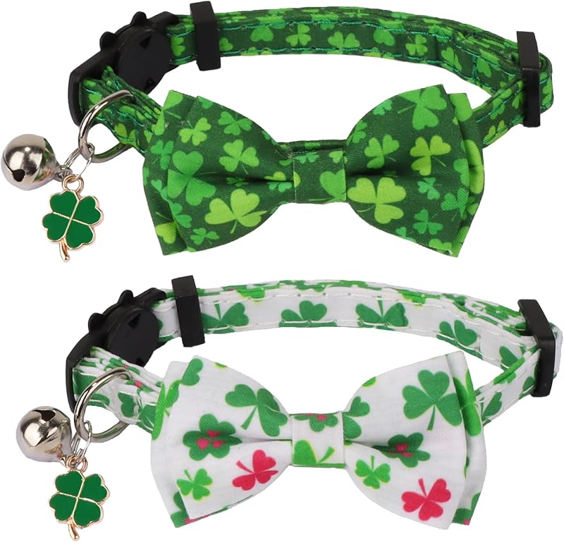 Coleira para Gatos ADOGGYGO com Laço Removível, Sino e Estampa de Trevo Verde, Pacote com 2