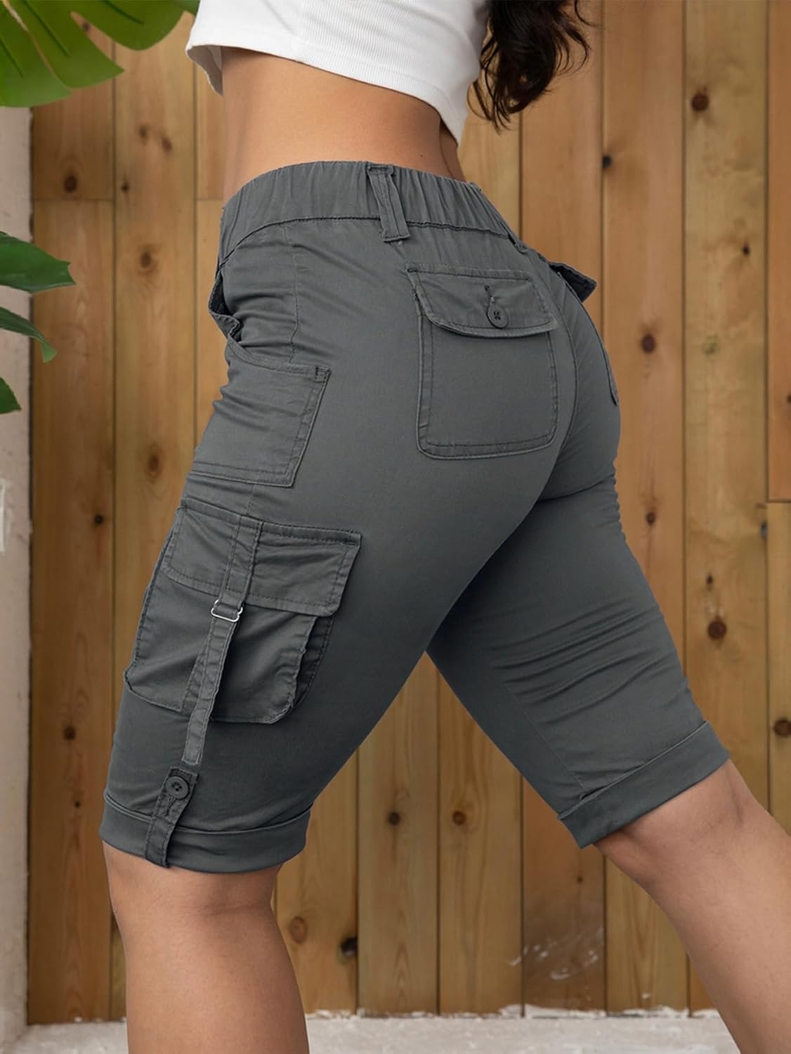 Flamingals Hiking Shorts for Women Flap Pocket Design Bermuda Cargo Shorts 2025 Trendy