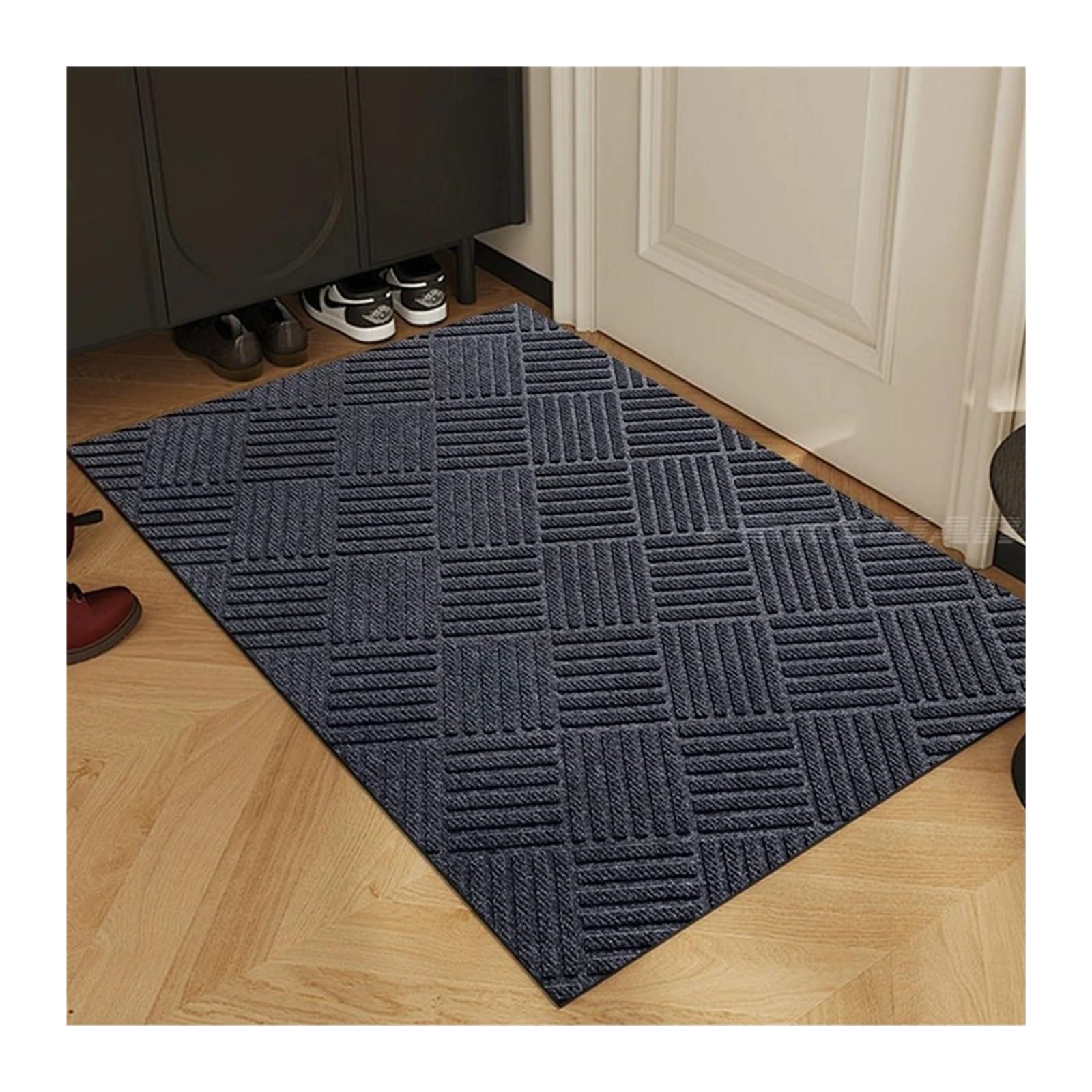Tapis facile à nettoyer pour en finir avec les traces de pas dans l'entrée