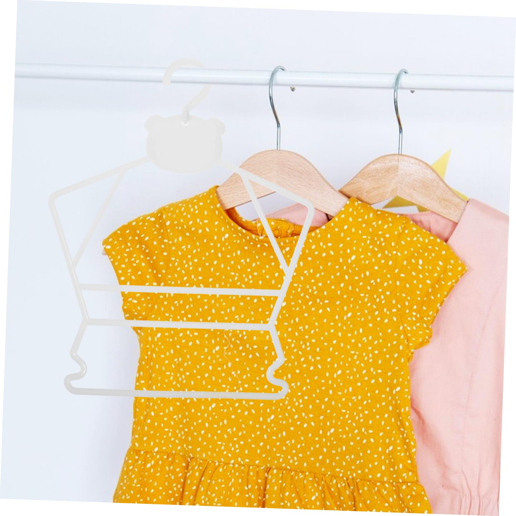 ULTECHNOVO 40 Piezas Perchas Infantiles de Plástico para Ropa y Bañadores Diseño Resistente y de Espacio para Ropa de Niña y Recién Nacidos
