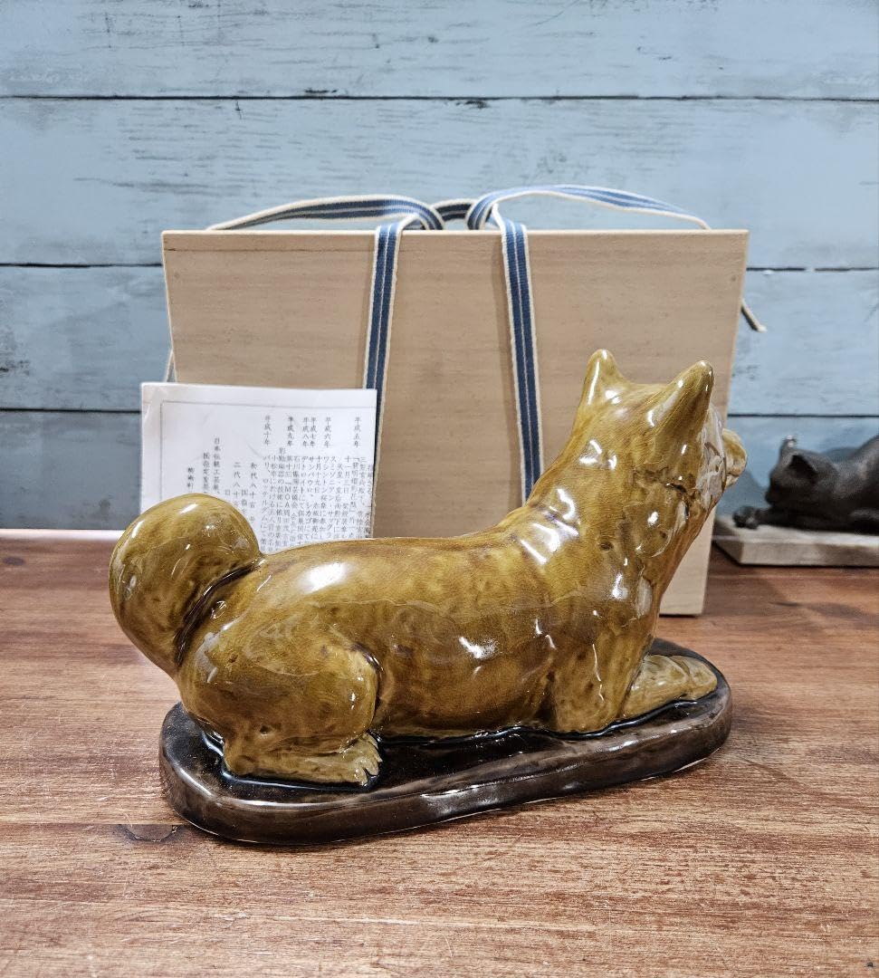 人間国宝 三代 徳田八十吉 作 干支 置物 猿 共箱 栞付き 美品 陶器製 Amazon.co.jp: 人間国宝 三代 徳田八十吉 作 干支 置物 戌 犬 共