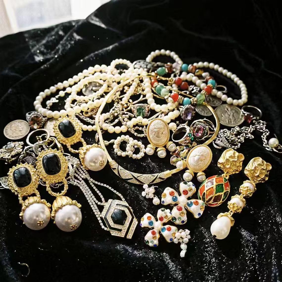 Mystery Jewelry Jar Bundle, boîte à bijoux vintage, boîte surprise pour femme, bagues de style hippie, bohème, collier, bracelet, boucles d'oreilles, pince à cheveux