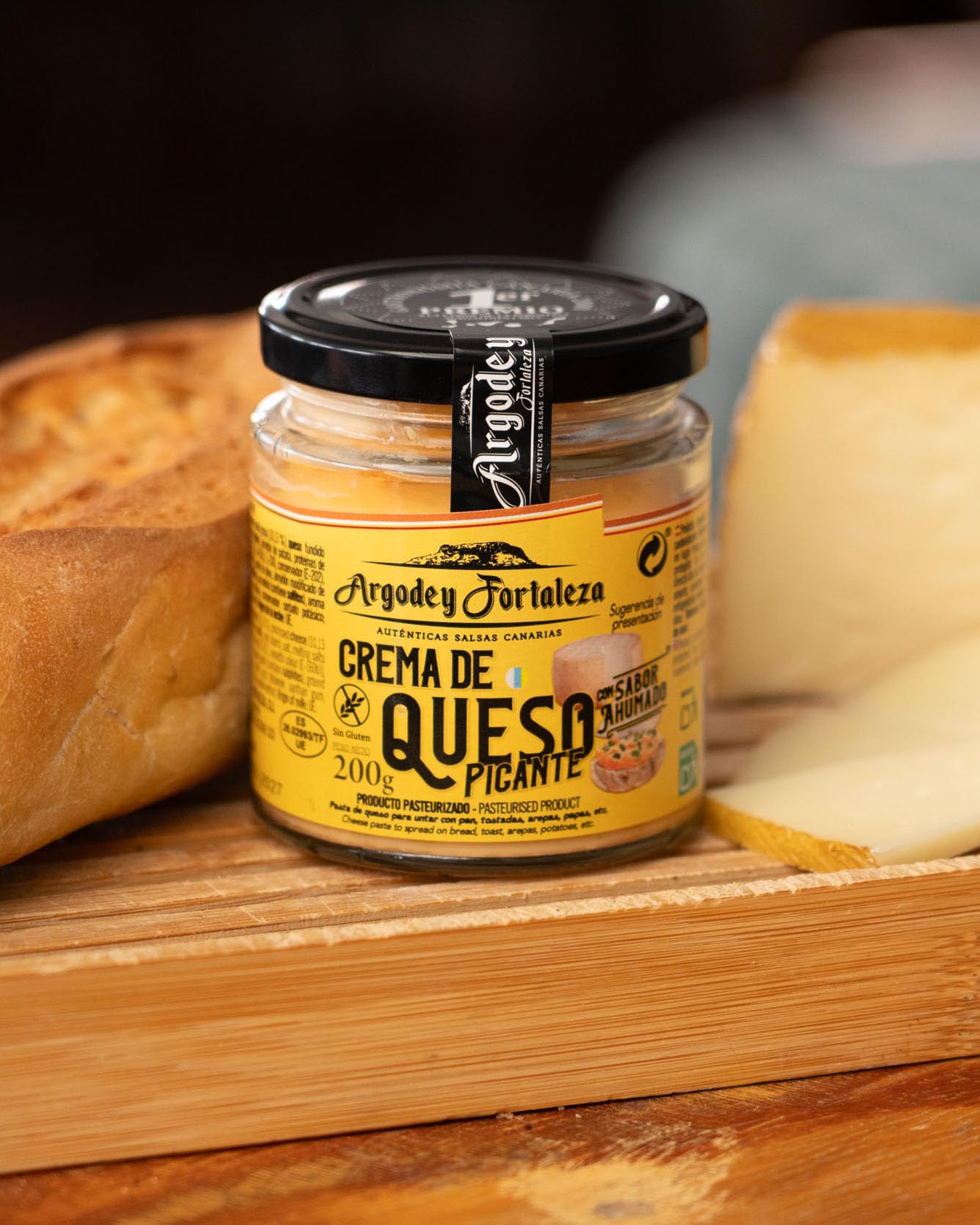 Argodey Fortaleza Crema de Queso Ahumado Picante 200g | Salsa Cremosa para Untar en Patatas, Pan, Tostadas, Sándwiches, Tacos, Nachos, Arepas, Empanadas y para Acompañar Carnes y Pescados