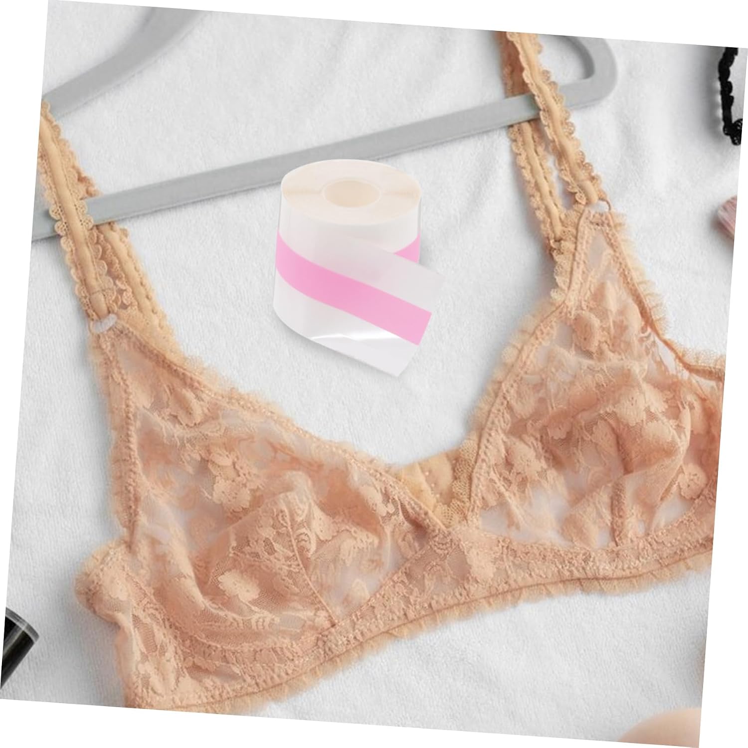 1roll Nipple Covers Kit Non-woven Tape for Strapless Backless Invisible Tape for Women