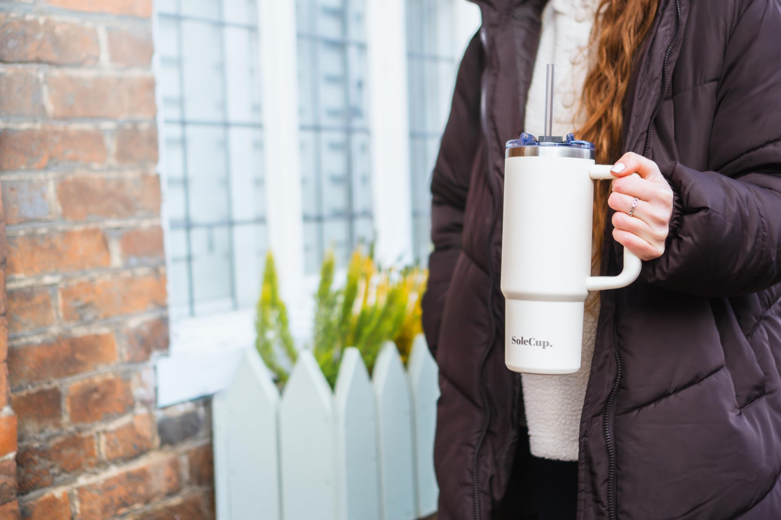 SoleCup. 30oz Travel Mug with Handle, Lid and Two Straws, Drinks Stay Hot for 8 Hours and Cold for 24 Hours - Image 4