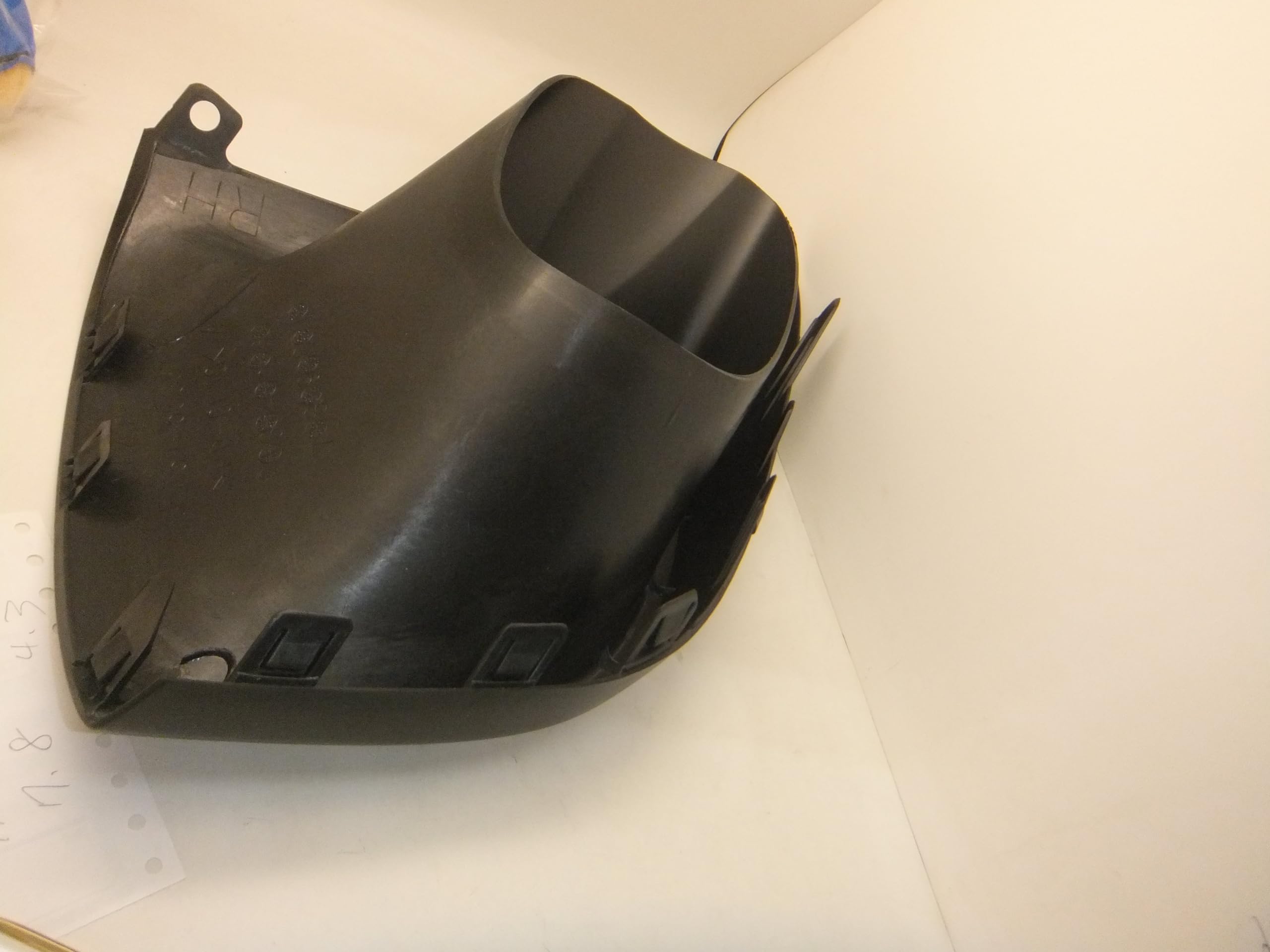 Amazon | マツダ向け RX-8(SE3P)前期 リアバンパーガード(R) 黒 | リア 