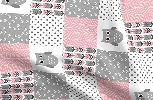 Spoonflower Tela  Edredón de búhos rosados y grises con parte superior impresa en pétalos Signature de tela de algodón Fat Quarter  Coser acolchado