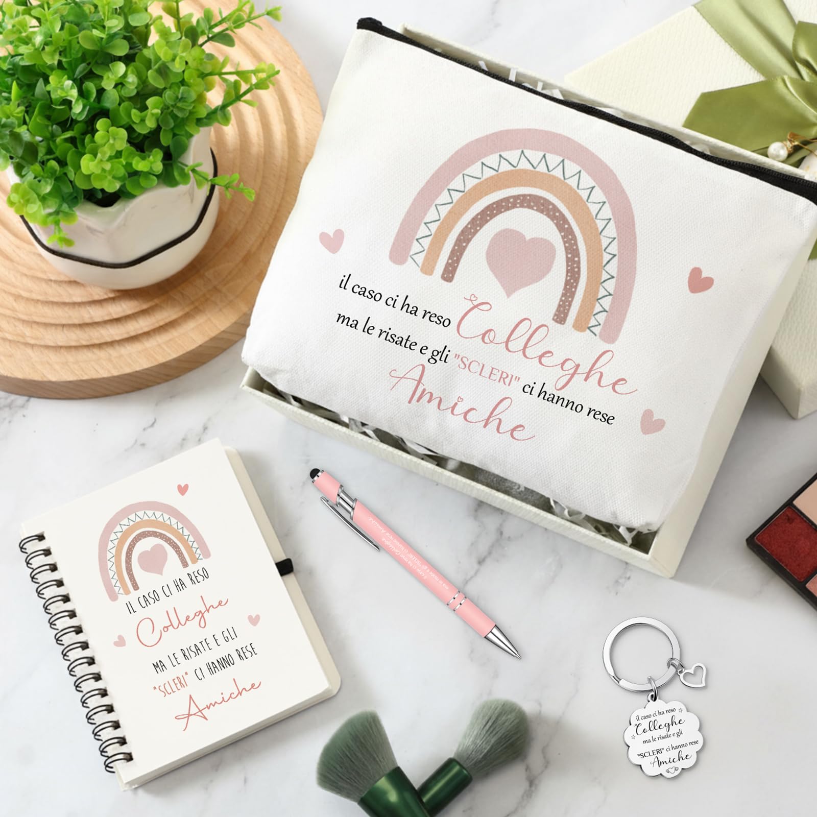 Hestya Regalo Collega Donna Borsa per Cosmetici Portachiavi Blocco Note a Spiralato Penne a Sfera Regalo di Addio Ringraziamento per Dipendenti Collega Natale Compleanno