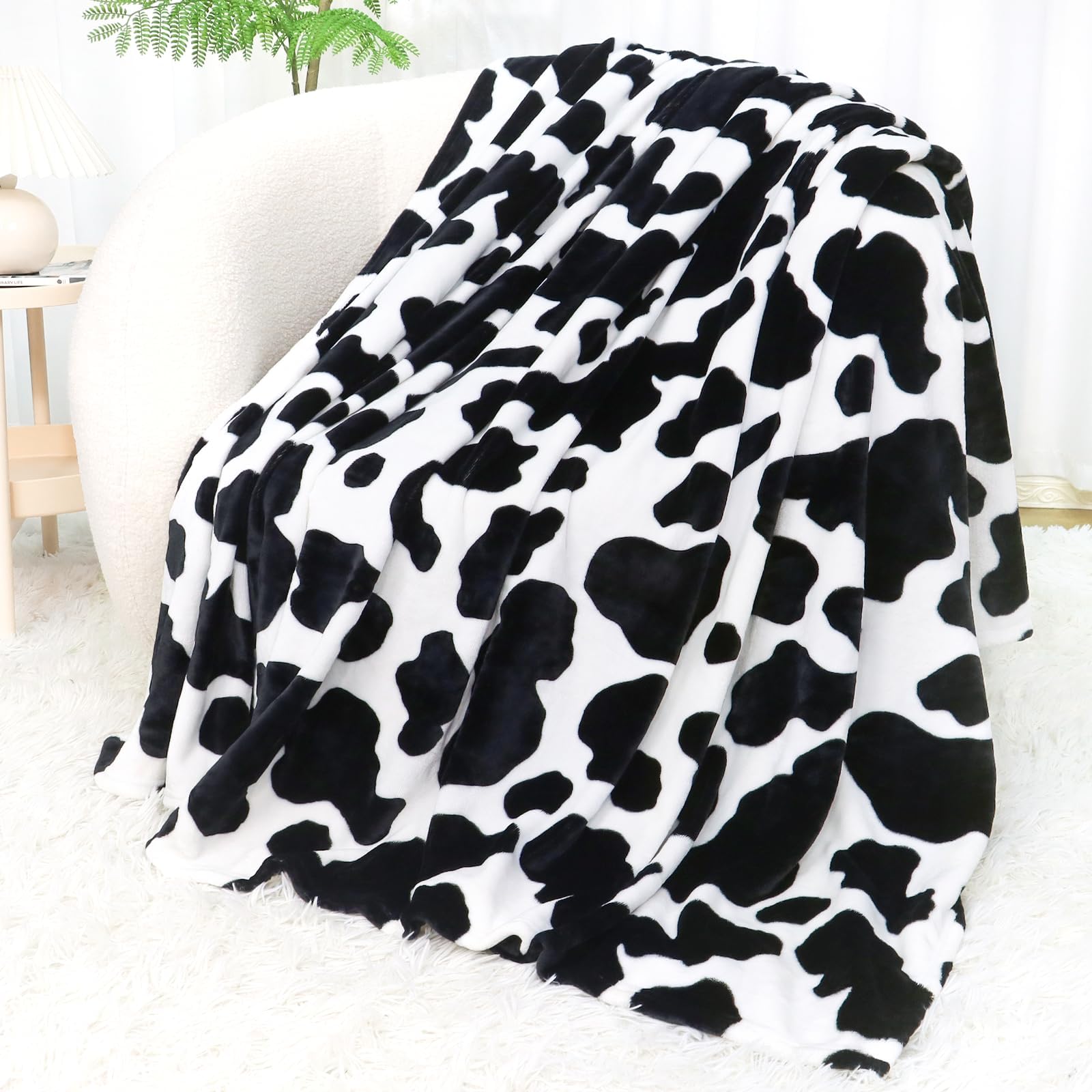 Fleece Cow Print Throw Blankets Soft Flannel Cozy Cow Blankets for Adults, Washable Lightweight Fuzzy Cow Print Blanket for Couch Sofa Bed Office Warm Plush Cow Blankets for All Season (50×60in)