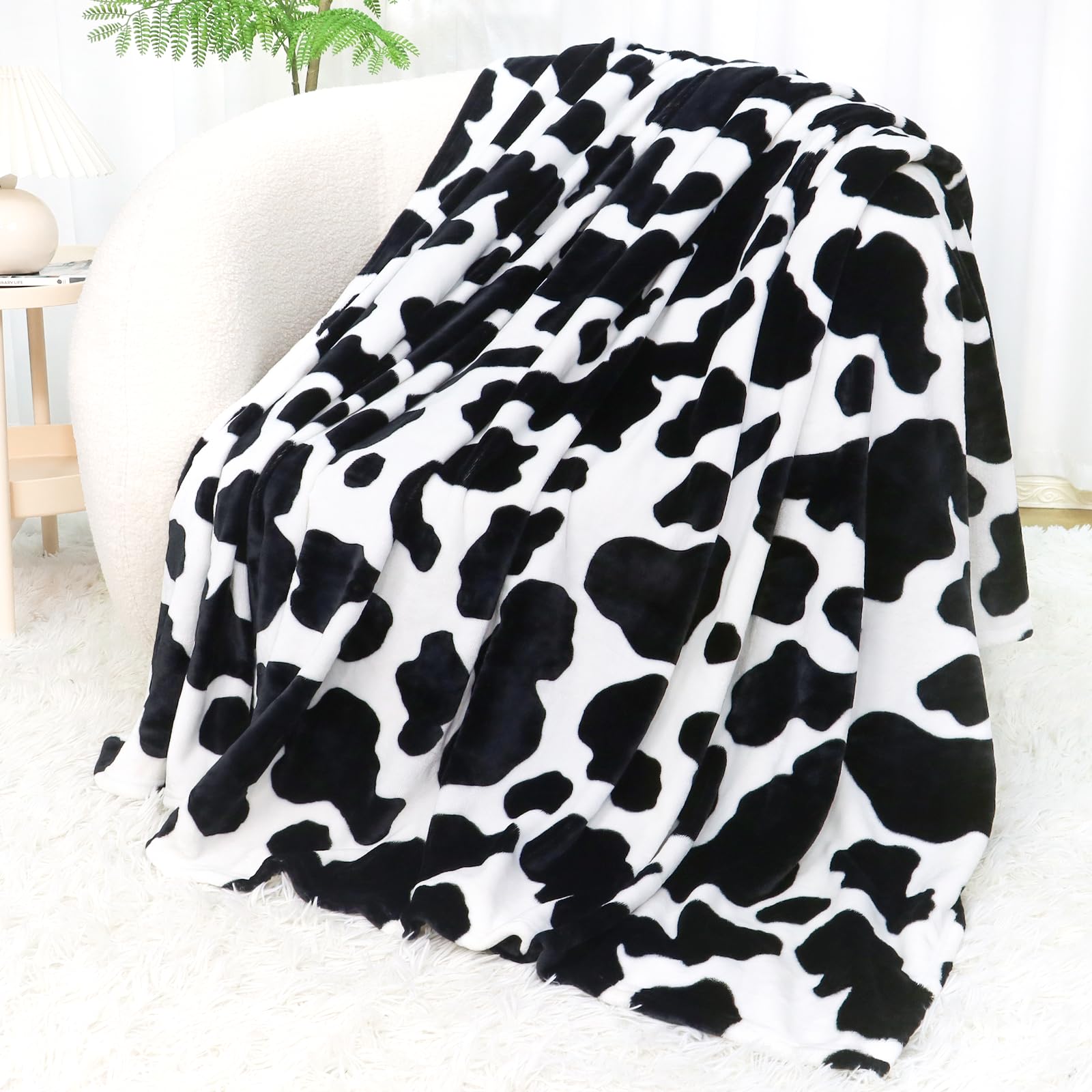 Fleece Cow Print Throw Blankets Soft Flannel Cozy Cow Blankets for Adults, Washable Lightweight Fuzzy Cow Print Blanket for Couch Sofa Bed Office Warm Plush Cow Blankets for All Season (50×60in)