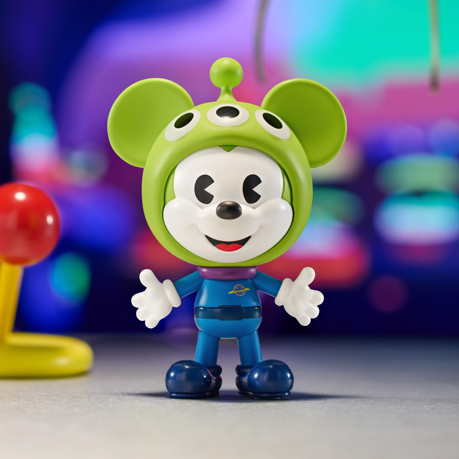 Amazon.co.jp: POP MART Disney Mickey Remixed: Mickey Meets Pixar