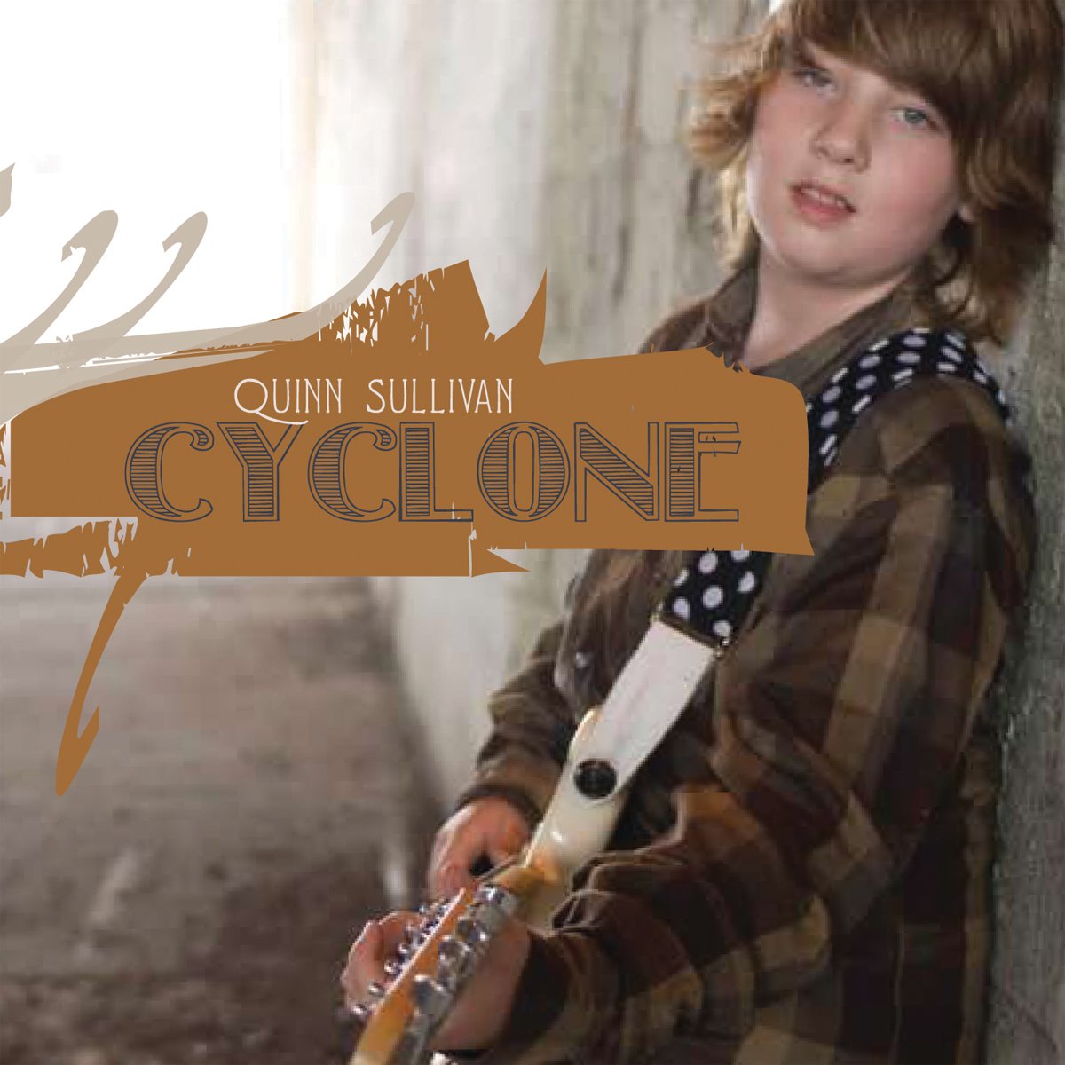 Cyclone [Audio CD] Sullivan, Quinn