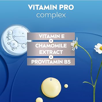 NIVEA MEN Sensitive Face Wash (100 ml), Face Wash for Men, Facial Cleanser with Chamomile Extract and Vitamin PRO Complex, Men's Skin Care Essentials