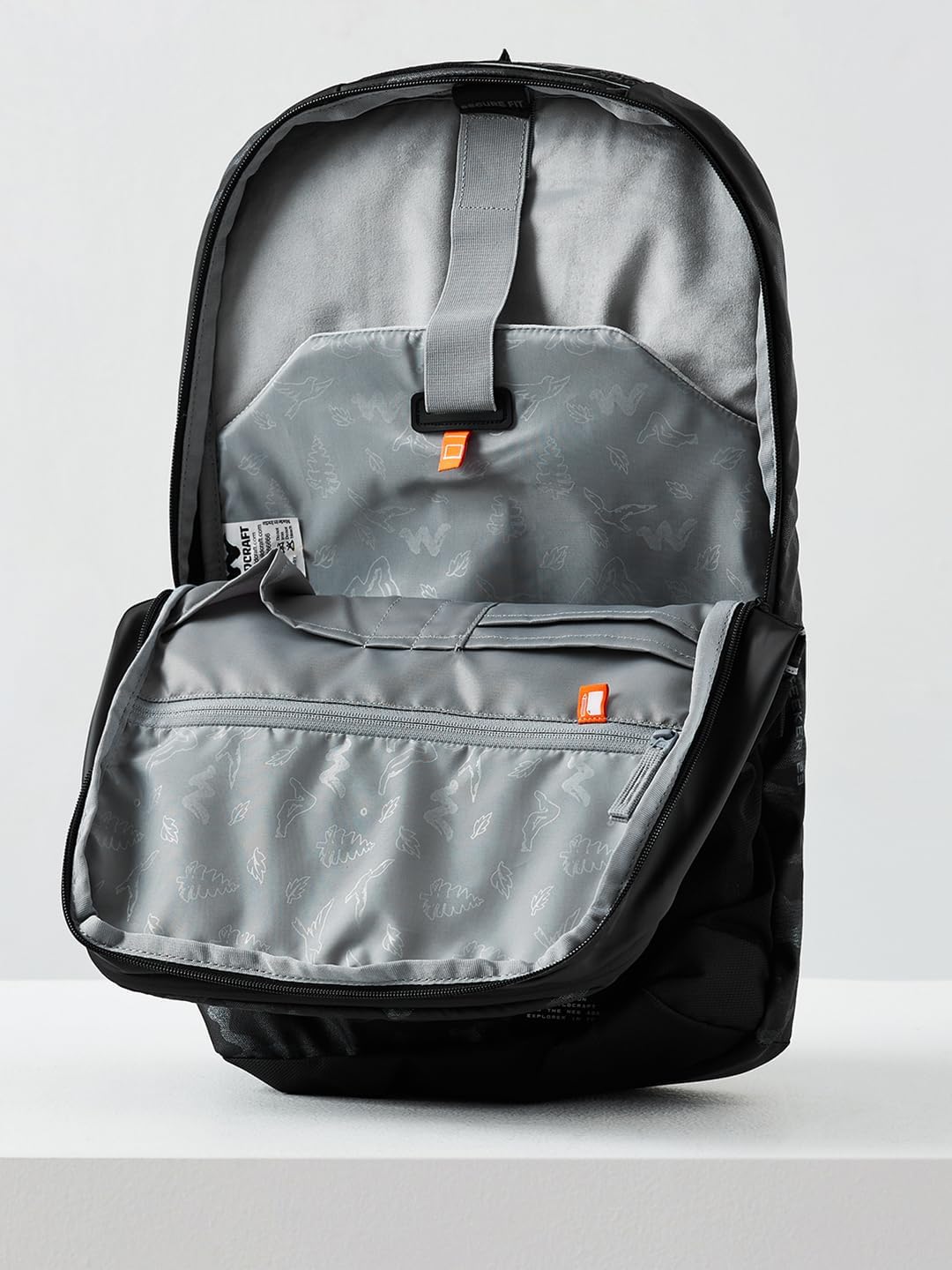 Wildcraft Polyester Torres Plus 23 Laptop Backpack for Travel, Gym, Office | Unisex Backpack with Rain cover | Bags for Mens & Womens (Met_Black,23 L)