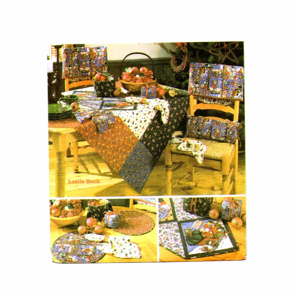 Patron Simplicity 5323 de décoration de table de Noël et boîte cadeau