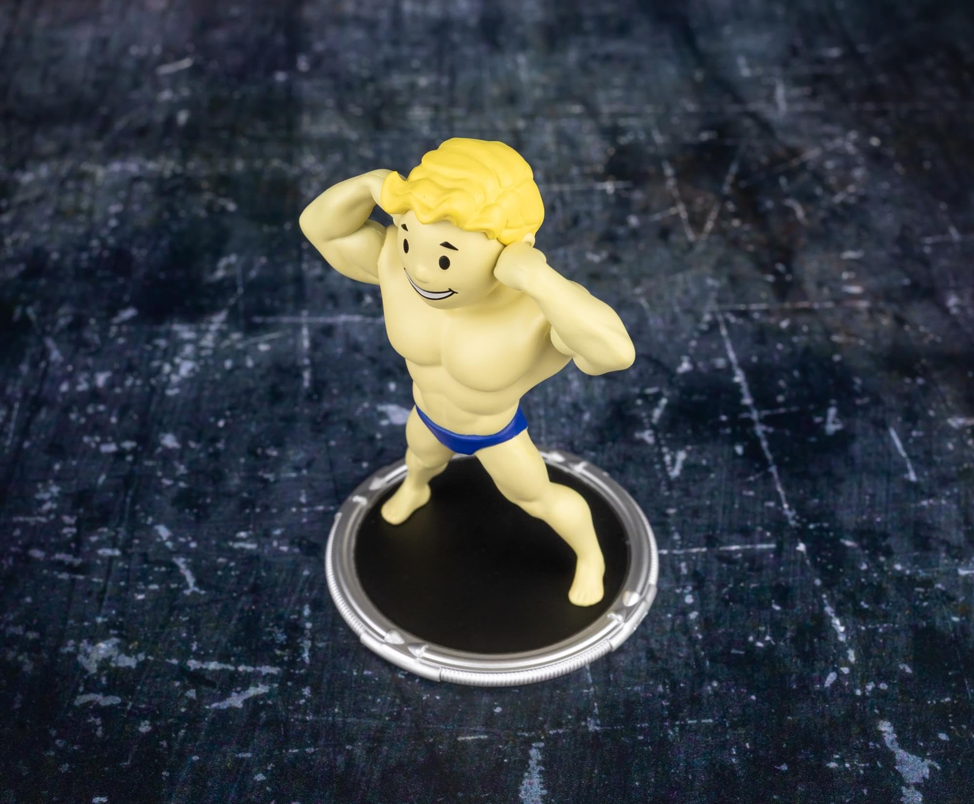 Fallout Vault Boy コレクティブルフィギュア Amazon.com: Syndicate Collectibles Fallout Vault Boy (Strength) 3