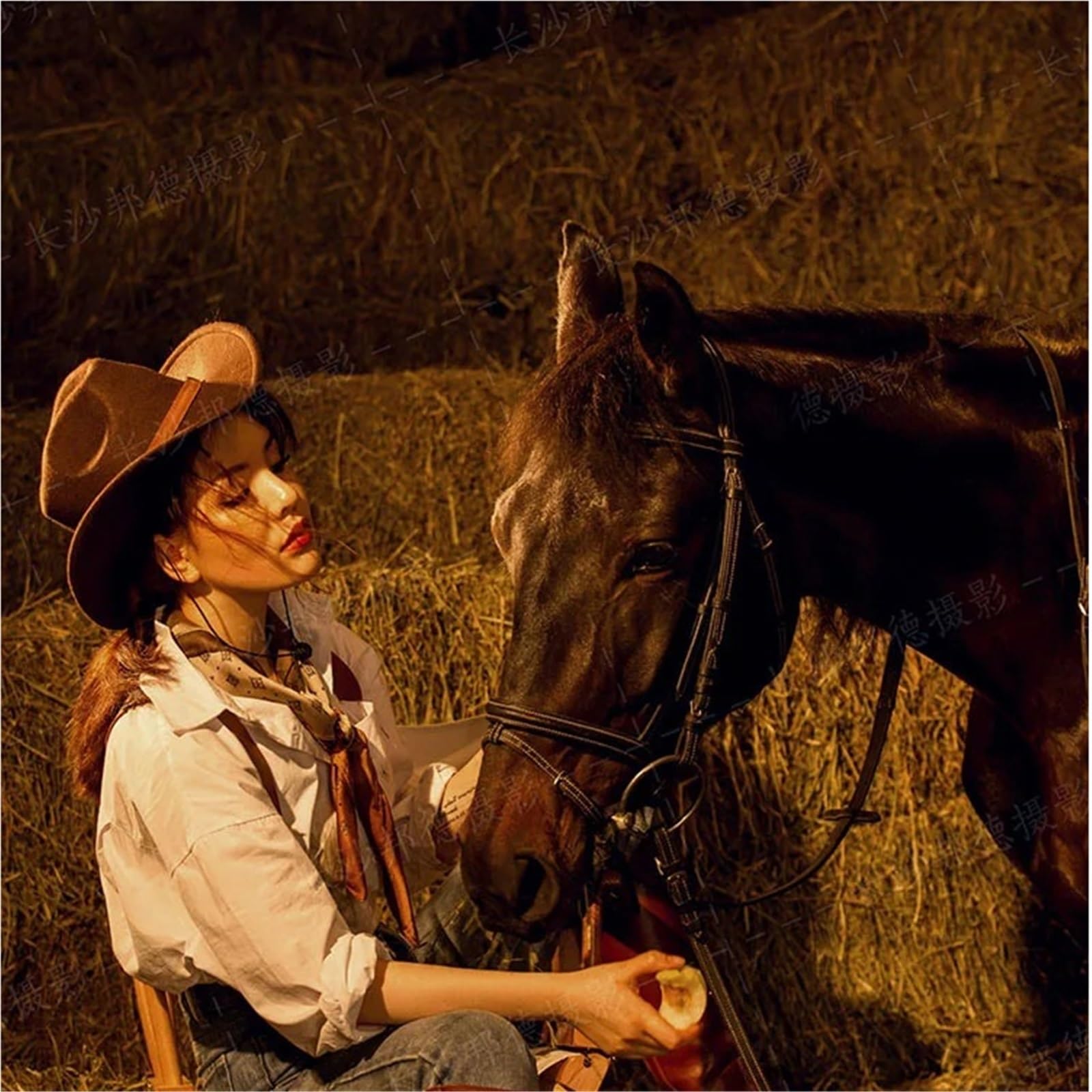 Cappello Cowboy Cappello da Cowboy a Tesa Larga Vintage da Donna Uomo/Bambino in Lana da Cowgirl 54-57-61 cm(Red,54cm)