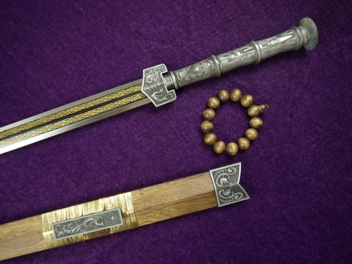 Chinese Swords,Han Sword,High Carbon Steel Etch Blade,Rosewood Scabbard,Alloy Handle