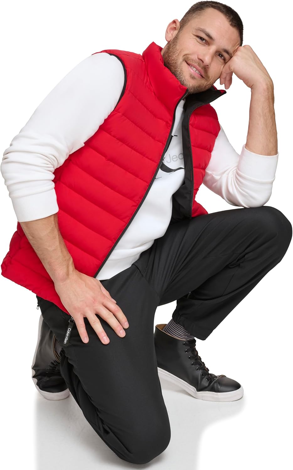 Calvin Klein Men's Lightweight Insulated Quilted Zip Front Puffer Vest - Image 5