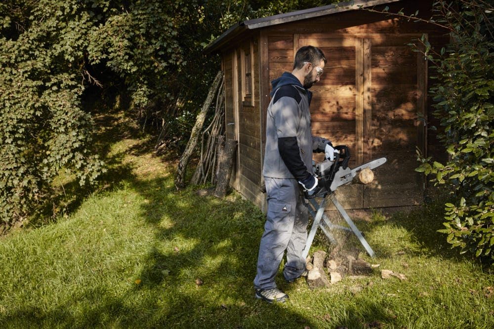Alpina ACS 39 - Motosierra de gasolina de 35 cm, arranque fácil, bomba de aceite automática, para leña y uso doméstico