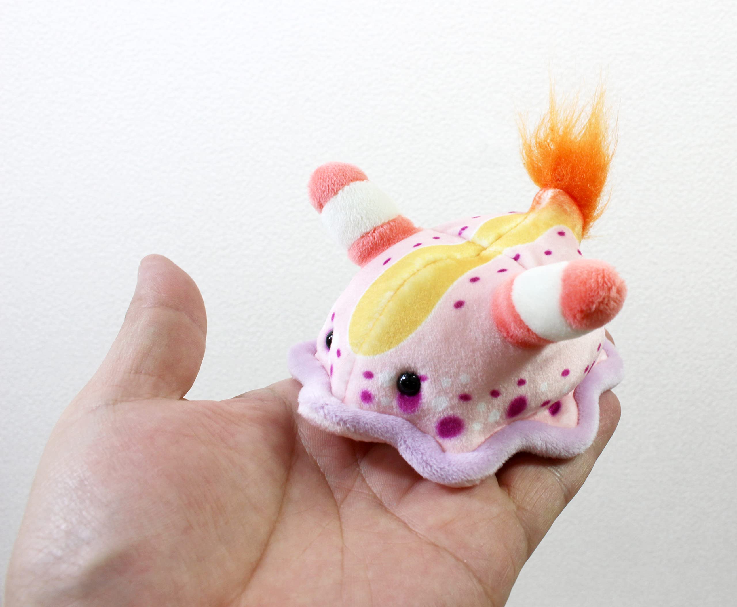 イチゴ ミルク ウミウシ