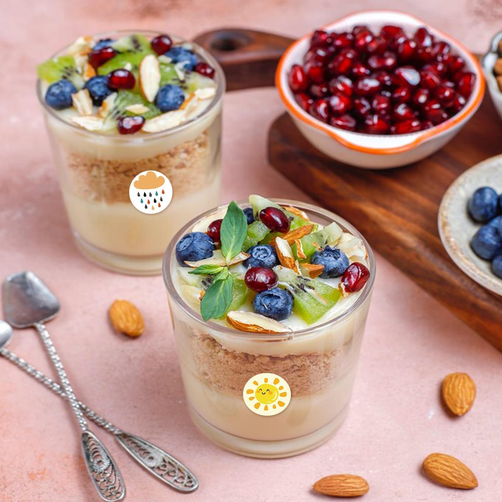 50 szt. 210ml Plastikowe Pojemniki na Desery – Przezroczyste Pucharki z Pokrywką i Łyżeczką na Pudding Mus Lody – Na Wesela Przyjęcia