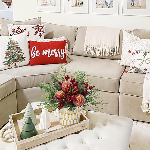 Miniatura 9 de Briful Árbol de Navidad de 9.8 pulgadas, pequeño arreglo de Navidad artificial en maceta con pino blanco nevado y magnolia flores de Navidad para