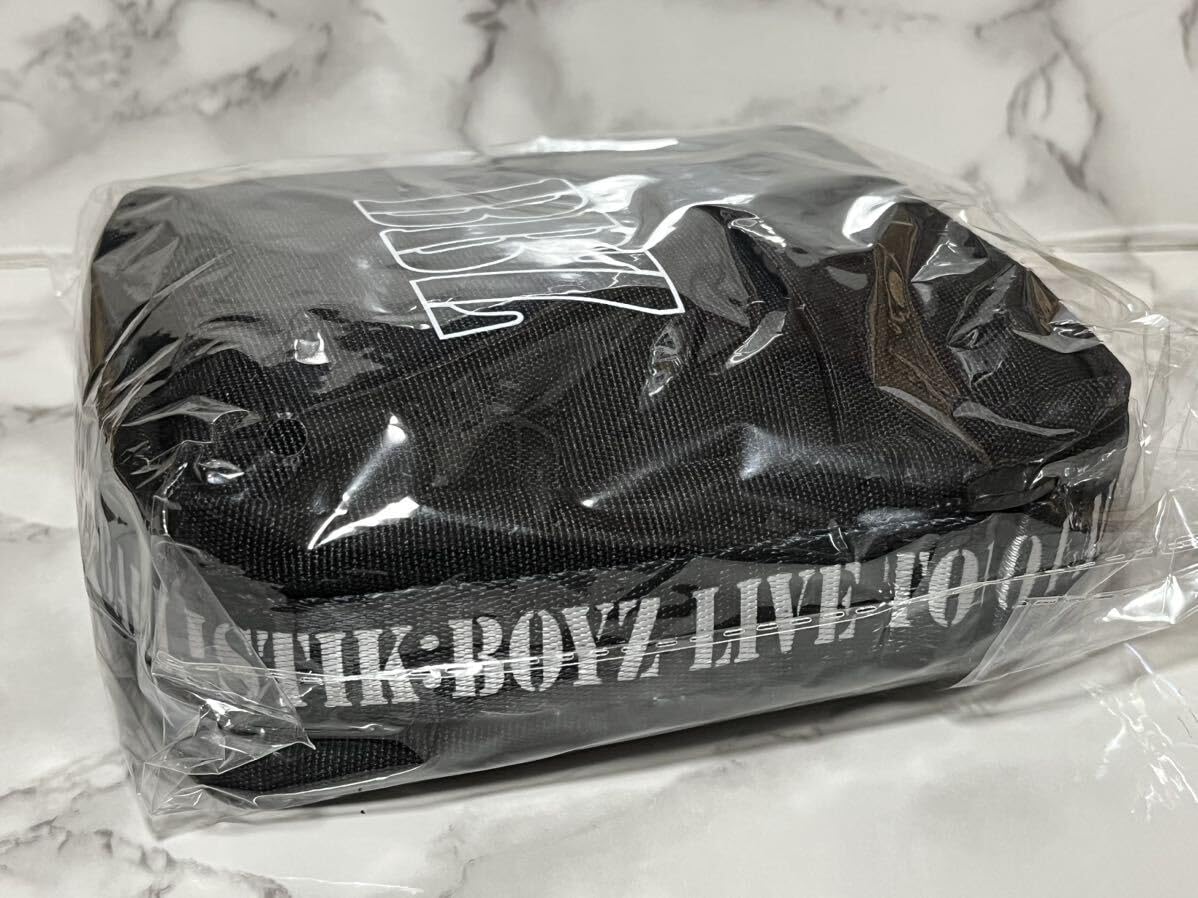 Amazon.co.jp: BALLISTIK BOYZ LIVE TOUR 2020 BBZ ショルダー