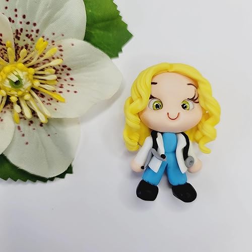 Miniatura 4 de Muñeca de arcilla Dr. Lenna #163 para centro de arco, dijes de joyería, accesorios y más