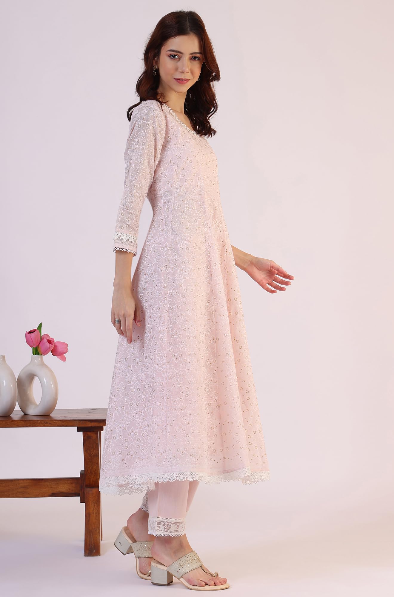 W for Woman Anarkali Kota Kurta geometryczny nadruk i proste spodnie z zestawem Dupatta (rozmiar: XL)-WS12341-125219