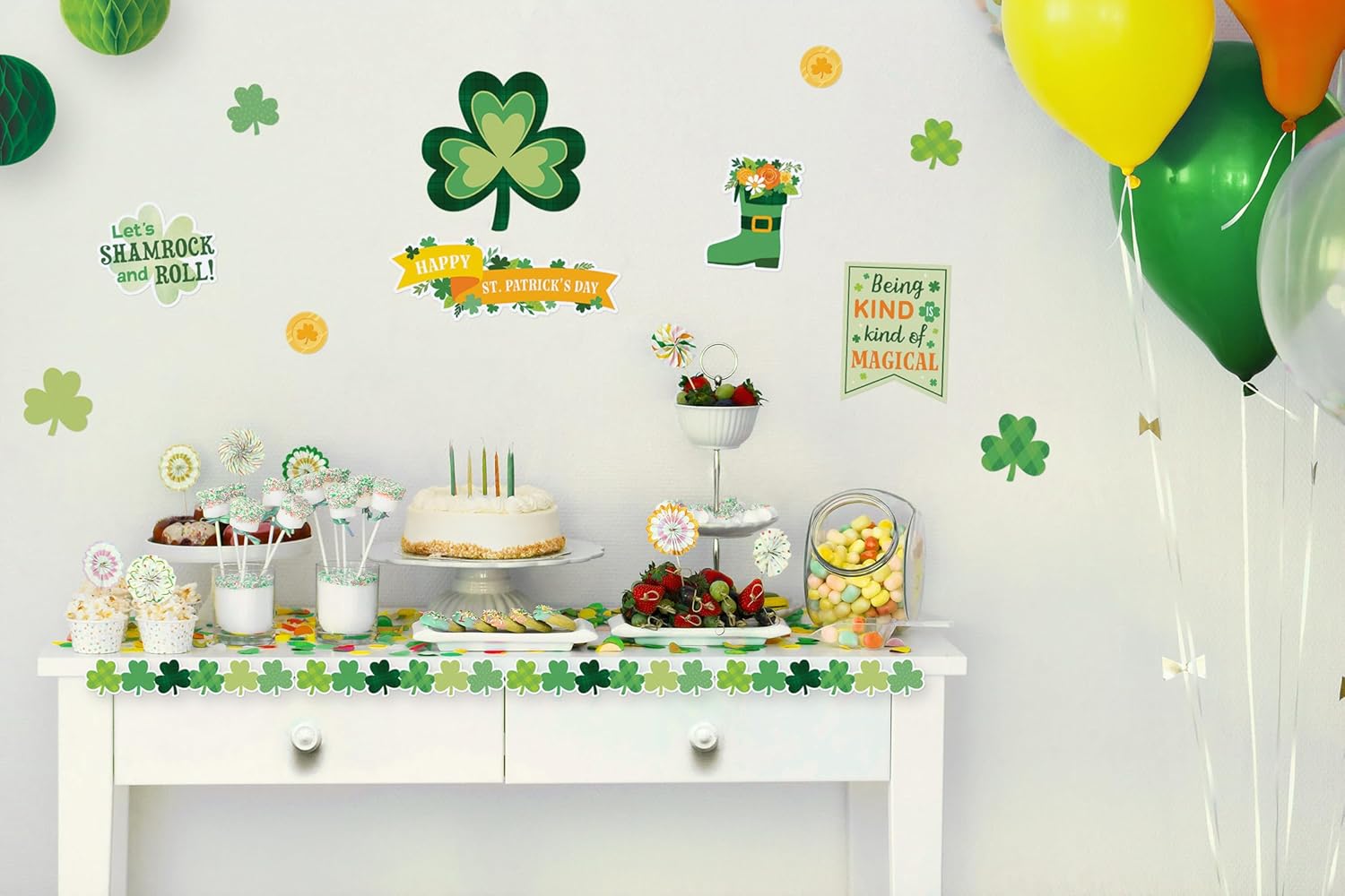 Teacher Created Resources St. Patrick’s Day Create & Decorate Quick Kit (TCR9467)